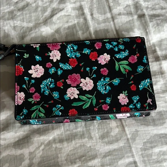 EUC Kate Spade Black and Pink Floral Clutch Wristlet - Picture 2 of 5